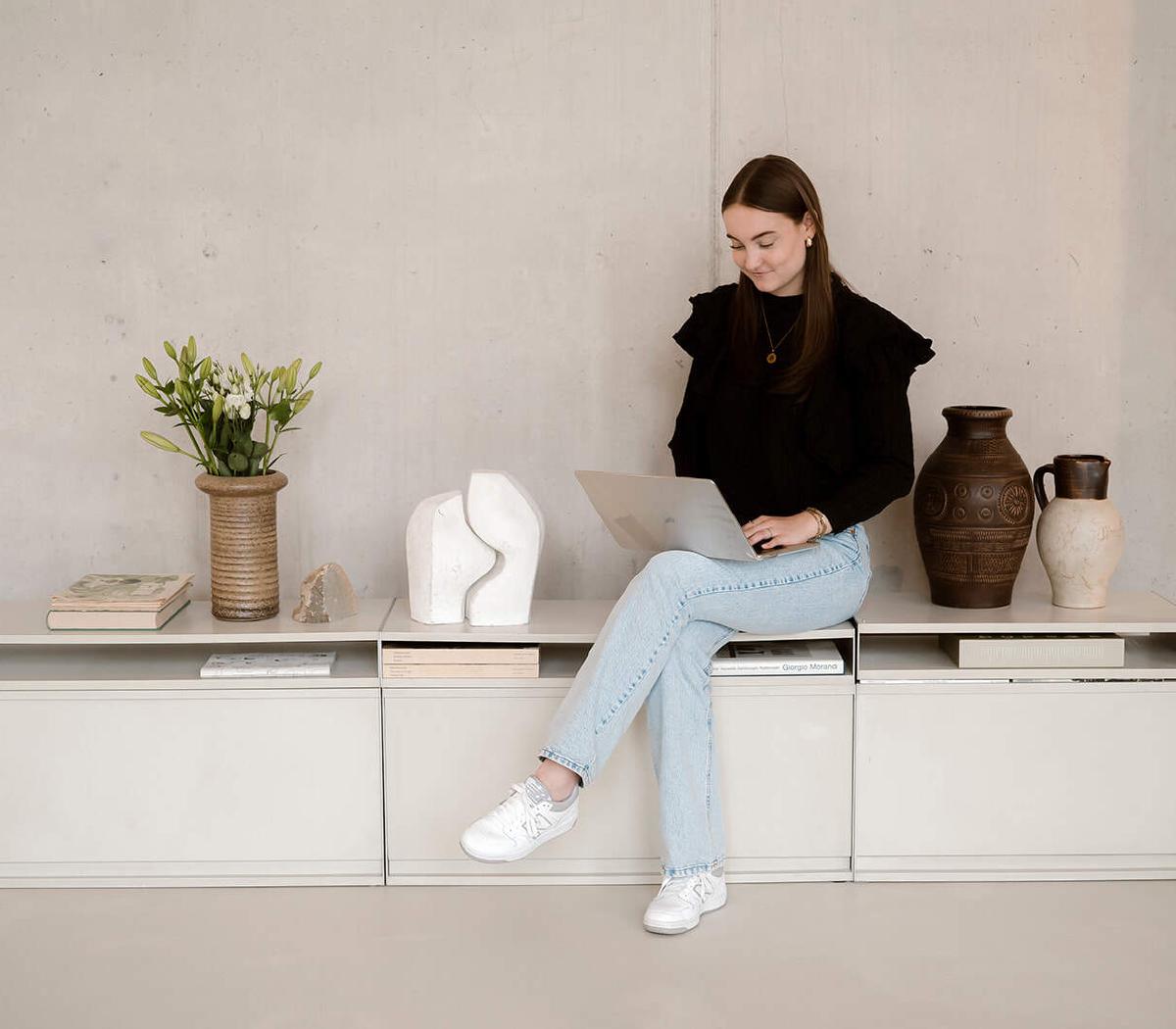 Management Assistant
