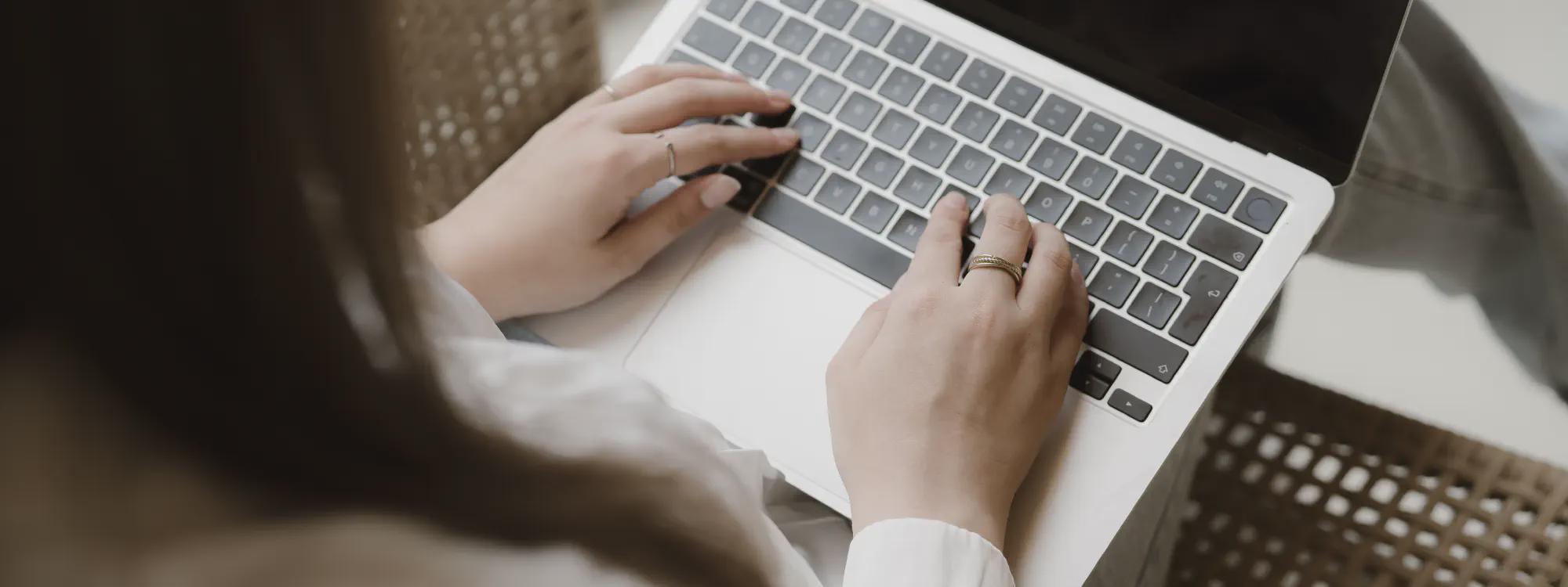 Wat betekent Virtual Assistant? En hoe word je er een in 2025?